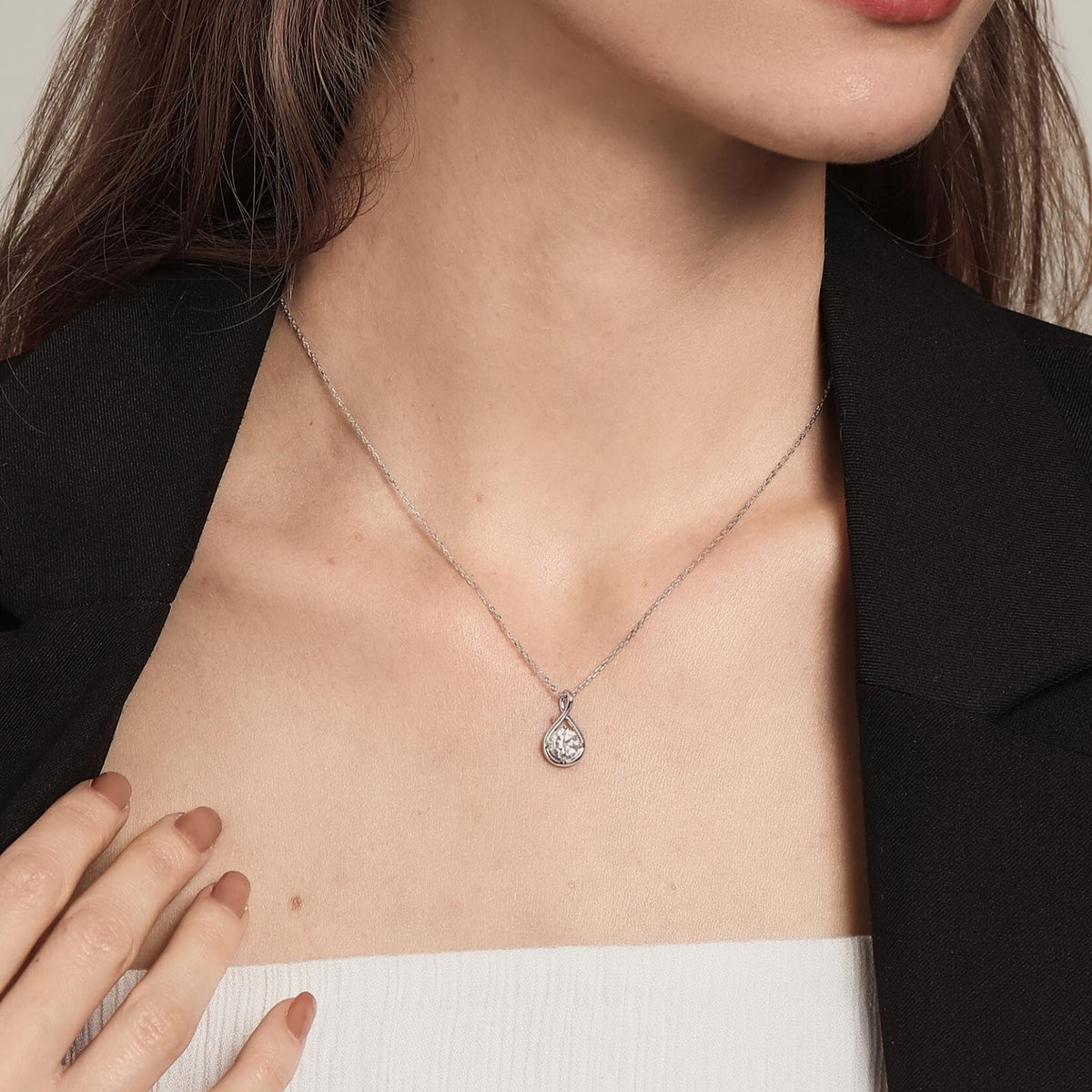 Collier Infini en moissanite S925 — Édition Signature — image 4