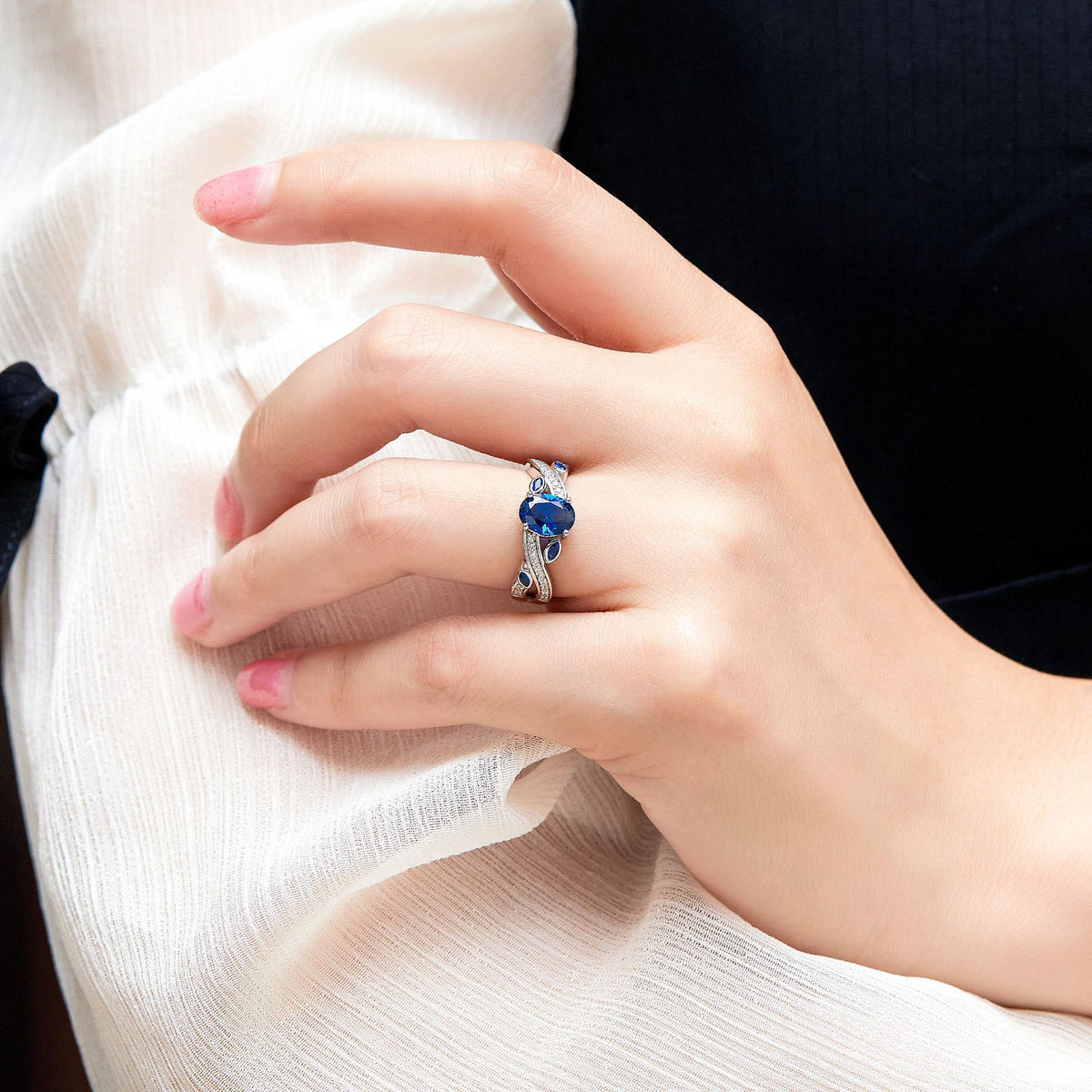 Bague saphir simulé en argent 925 — Édition Élégance — image 4