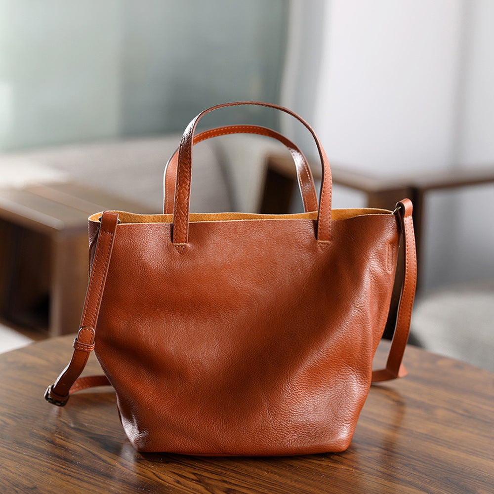 Sac bandoulière femme minimaliste en cuir — vue 2