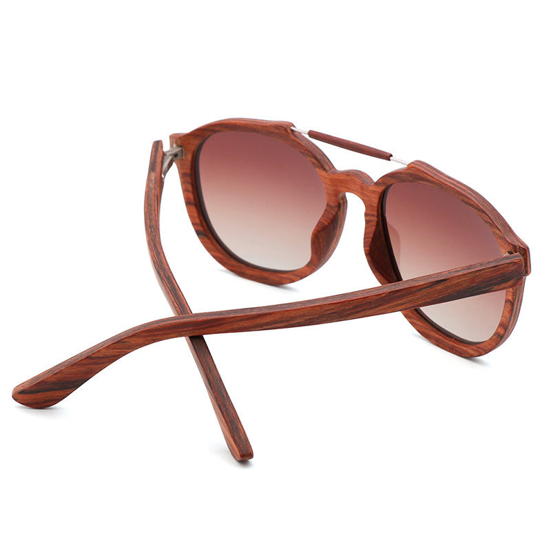Lunettes de soleil en bois de bambou — vue 3