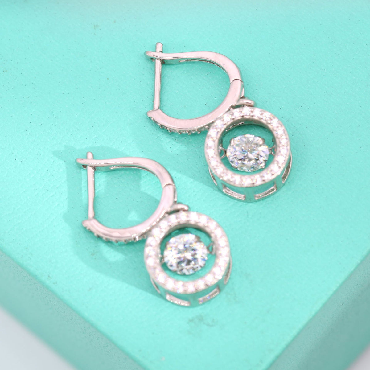 Boucles d’oreilles en moissanite S925 — Édition Éclat — image 2